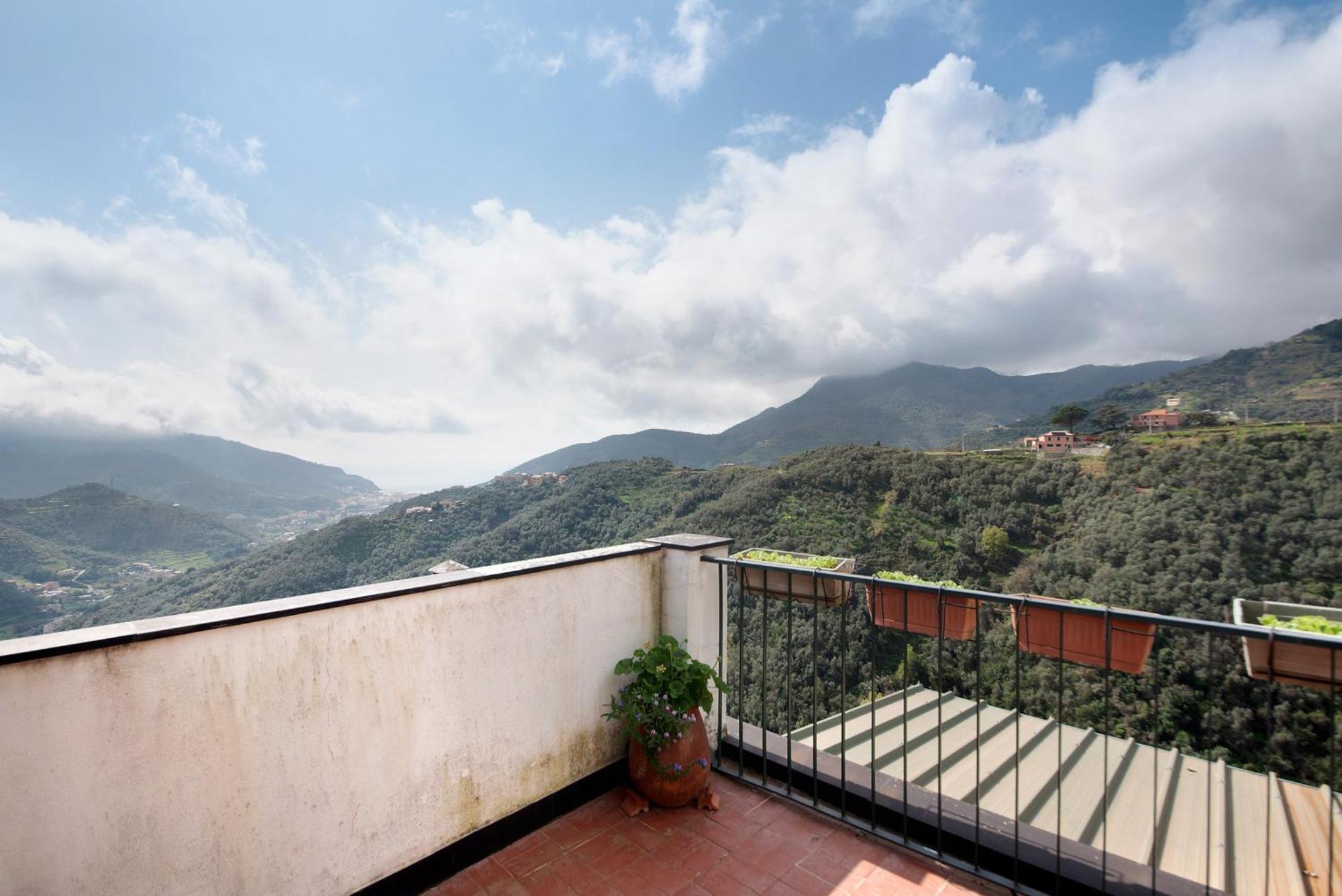Vignana Con Terrazzo Apartment Levanto Luaran gambar